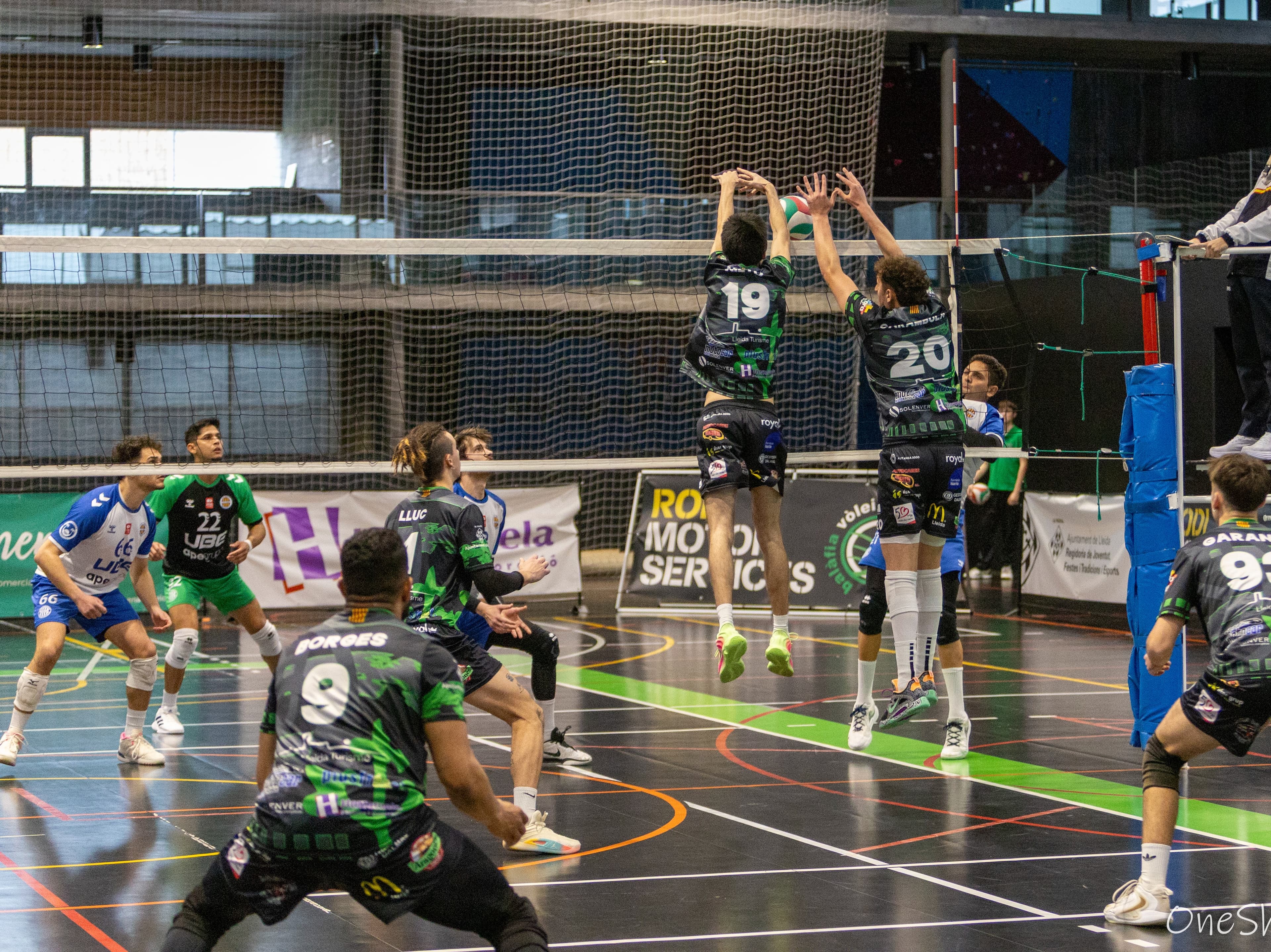 El Rodi Balàfia Vòlei pot deixar encarrilada la salvació si guanya al Vinaròs