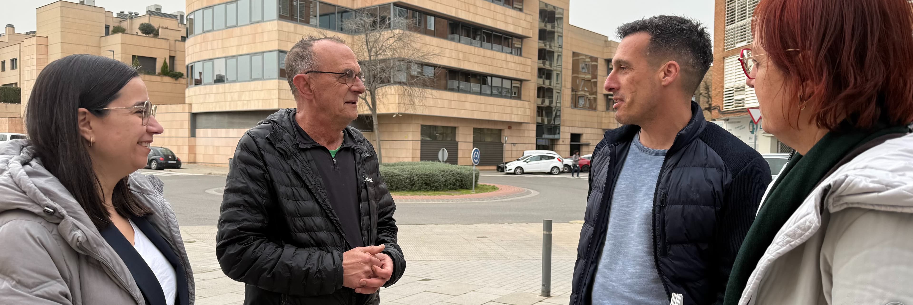 Esquerra proposa un impuls real als equipaments de Joc de la Bola després de recollir les qüestions dels veïns i comerços del barri