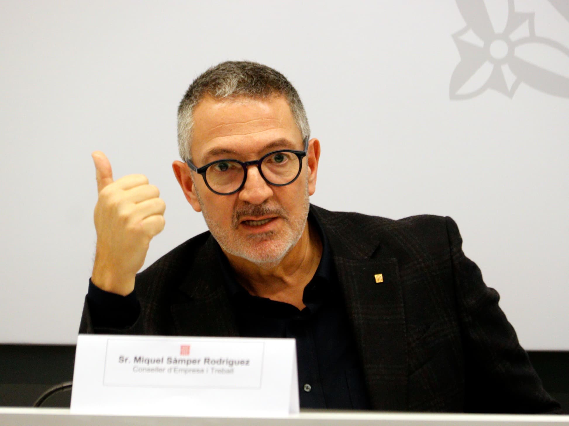 El Govern es reunirà amb els sectors més afectats pel bloqueig comercial entre Espanya i els Estats Units per aprovar un paquet d'ajudes