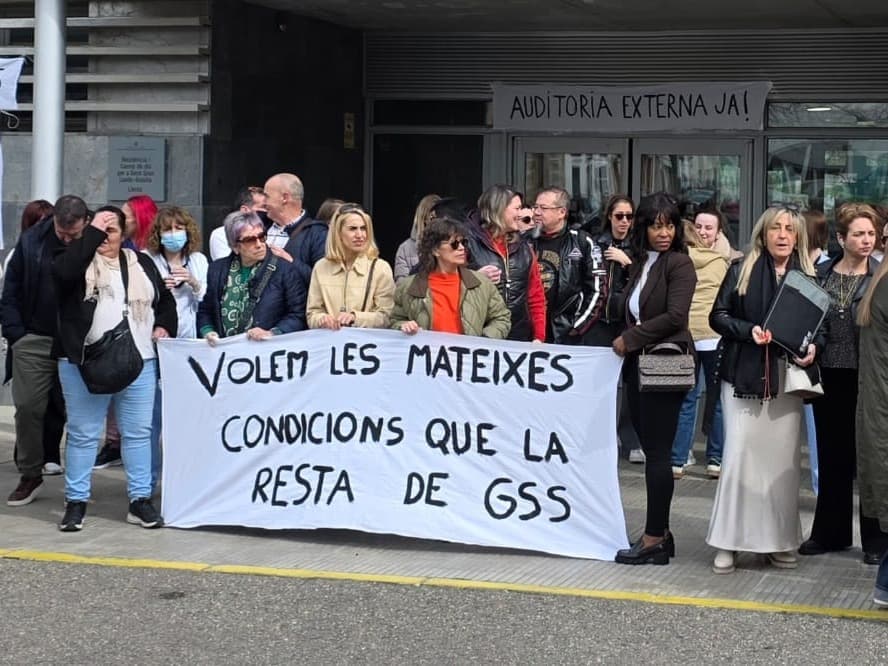 Els treballadors de les residències Balàfia I i II demanen l'increment pactat a l'estiu