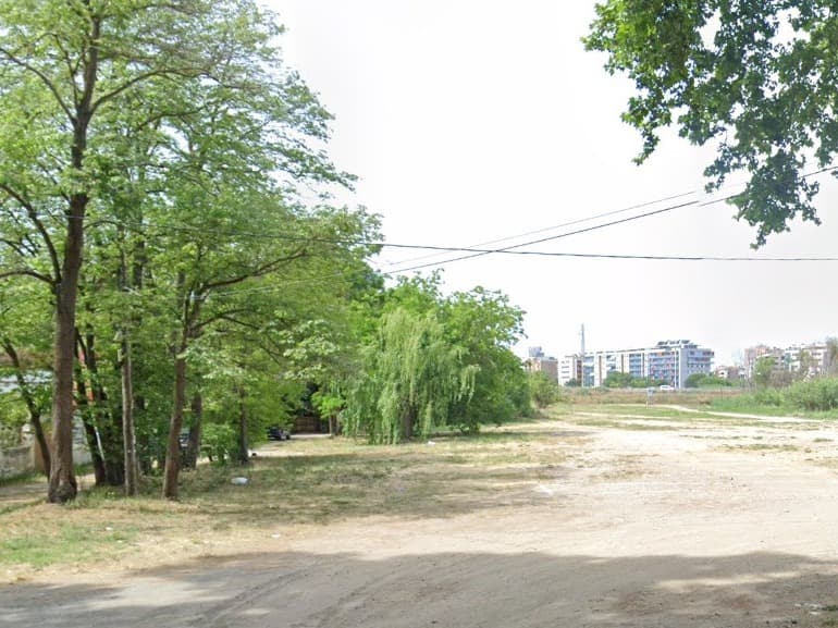 Desallotgen un campament il·legal a l'avinguda Josep Tarradellas de Lleida