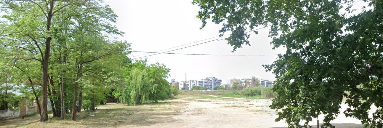 Desallotgen un campament il·legal a l'avinguda Josep Tarradellas de Lleida