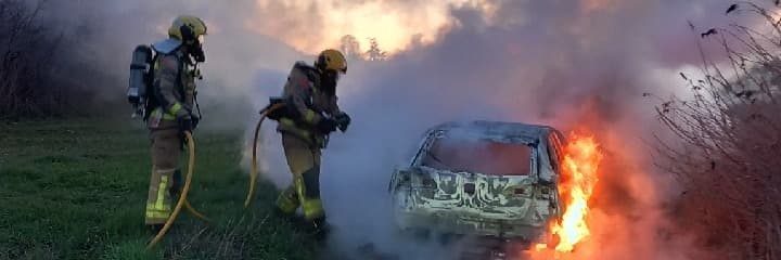 Investiguen la crema de dos cotxes a Sant Martí de Riucorb i Maldà