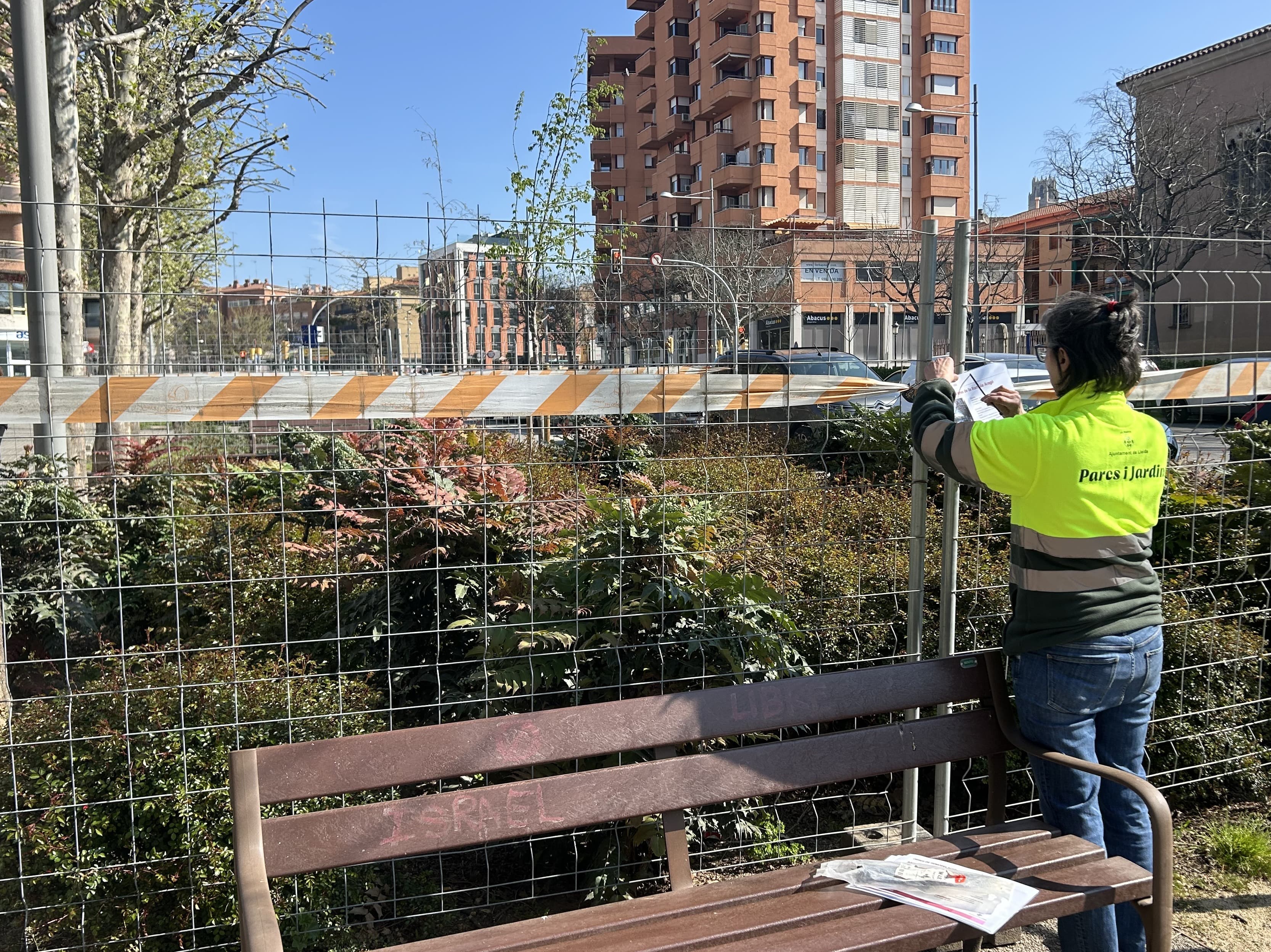 La Paeria inicia l’arranjament dels parterres de la Rambla d’Aragó