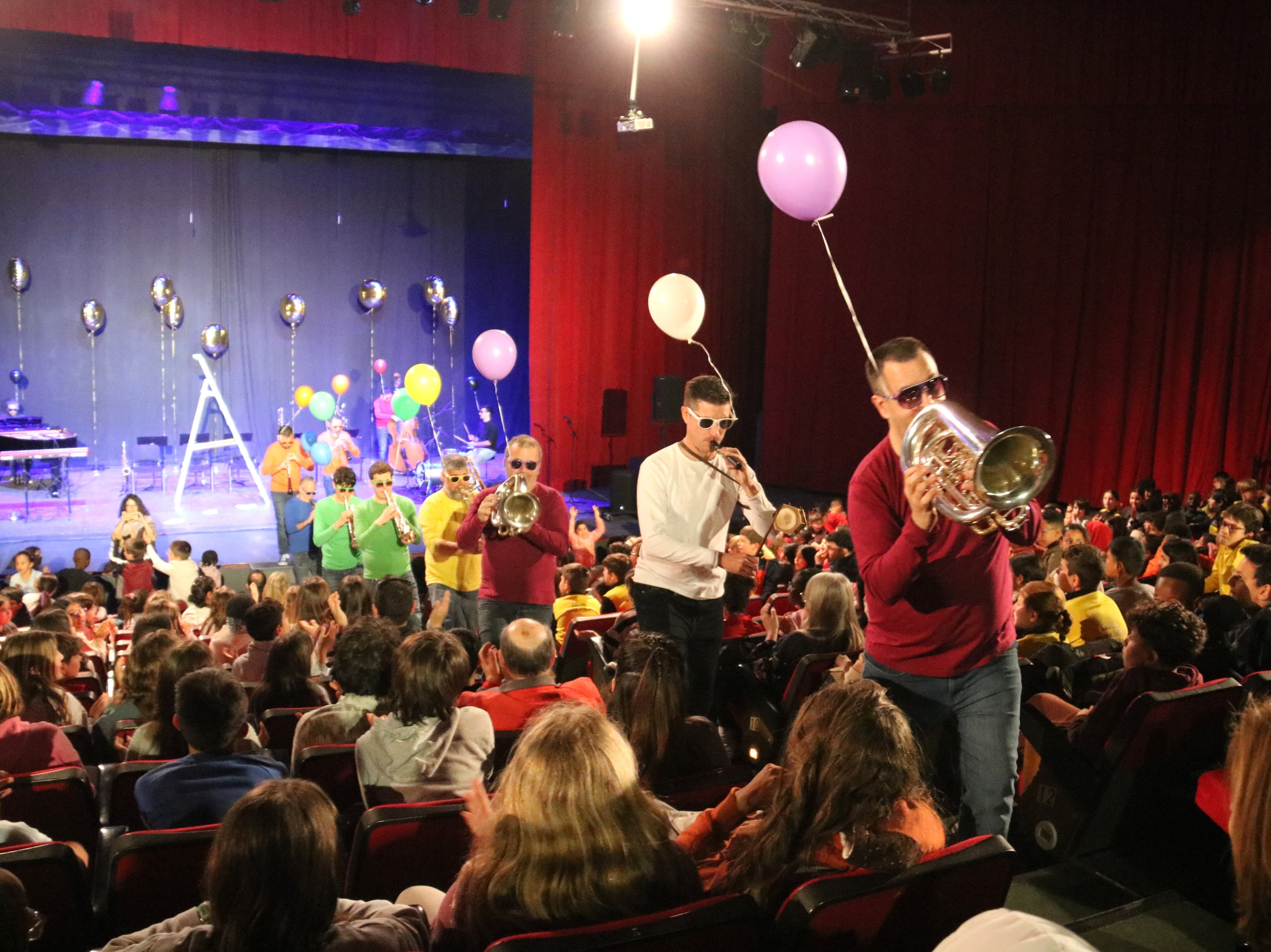 Arrenca el Festival de Pasqua de Cervera amb un concert escolar de la Cobla Sant Jordi
