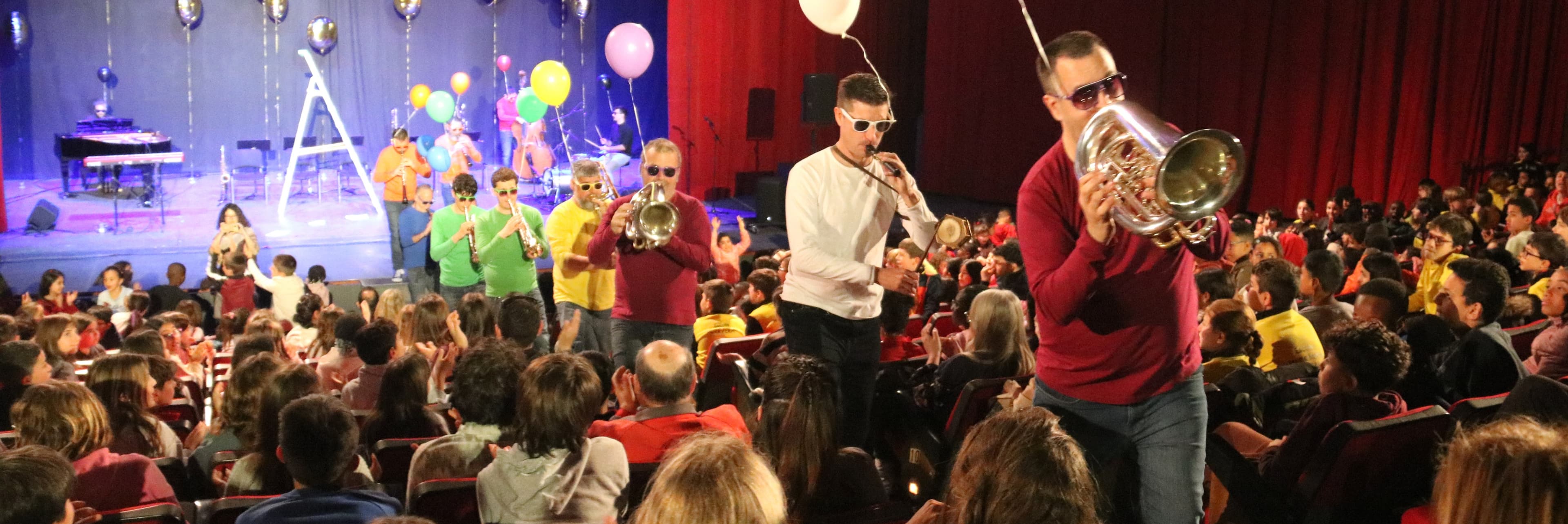 Arrenca el Festival de Pasqua de Cervera amb un concert escolar de la Cobla Sant Jordi