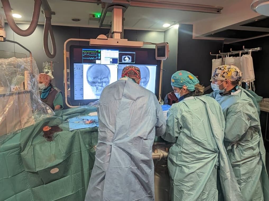 L’Hospital Arnau de Vilanova de Lleida podrà tractar casos d’ictus greus durant 12 hores al dia a partir del juny