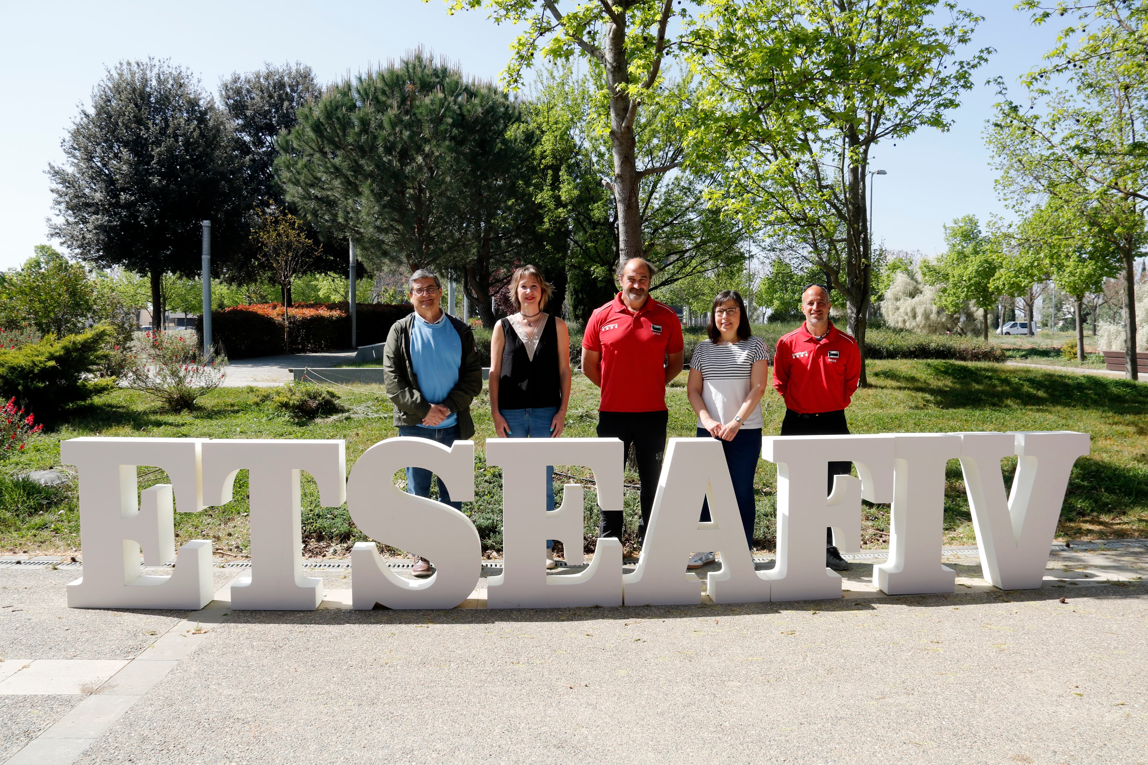 El doble grau en Veterinària i Ciència i Producció Animal de la UdL arriba als deu anys amb 300 titulats
