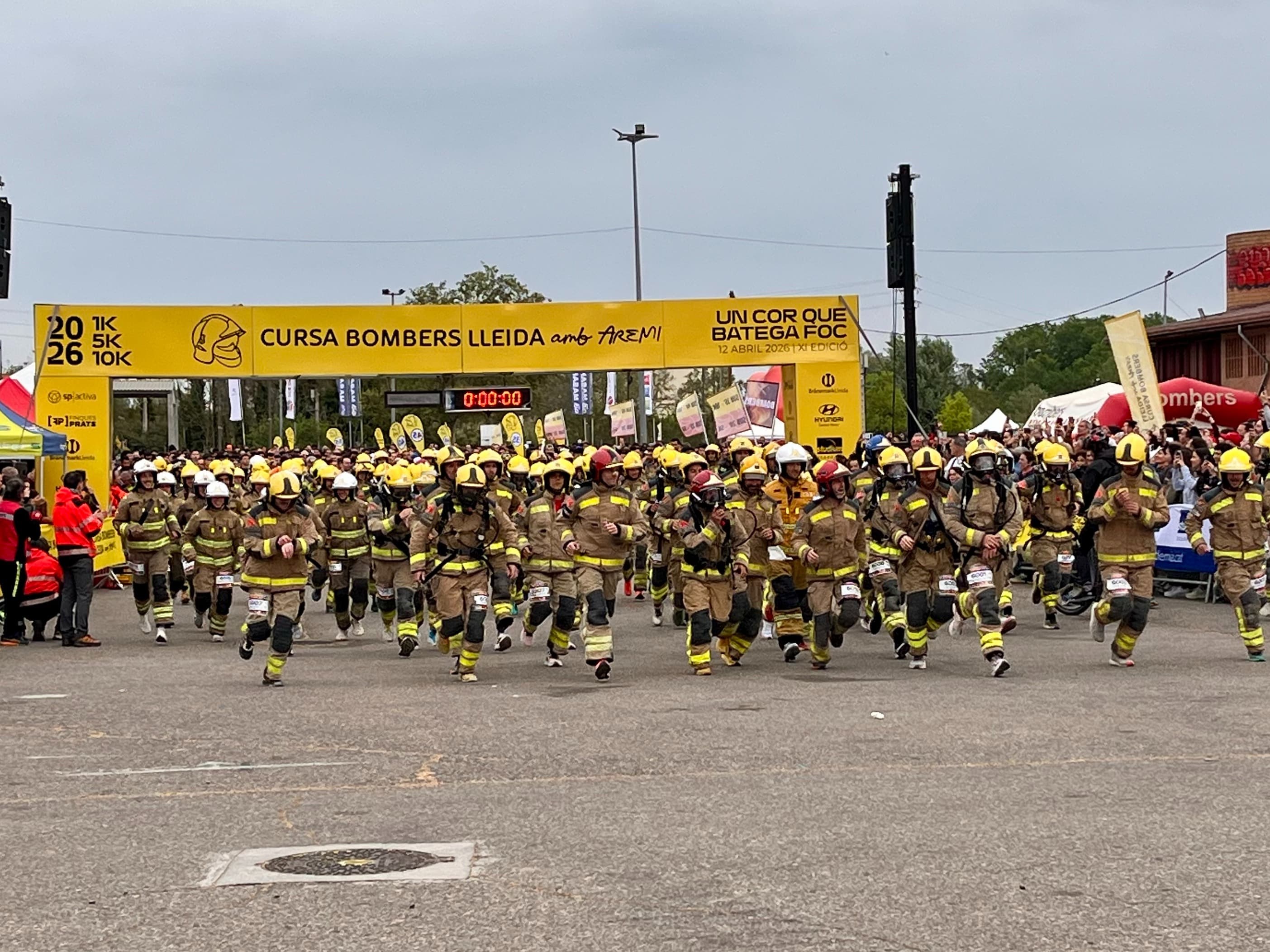 La Cursa dels Bombers amb Aremi de Lleida aplega 3.750 participants