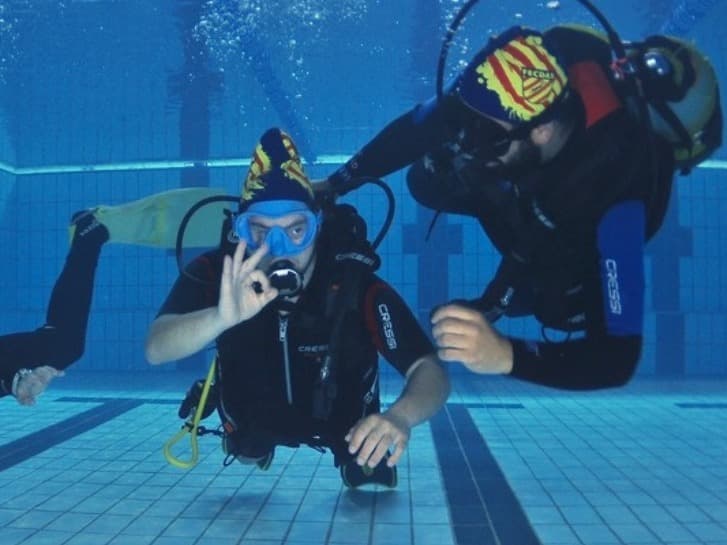 El Club Natació Almenar impulsa una jornada de busseig inclusiu