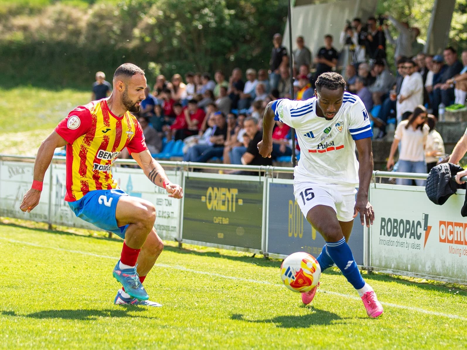 El CFJ Mollerussa empata a zero davant el Tona i deixa la salvació a tocar