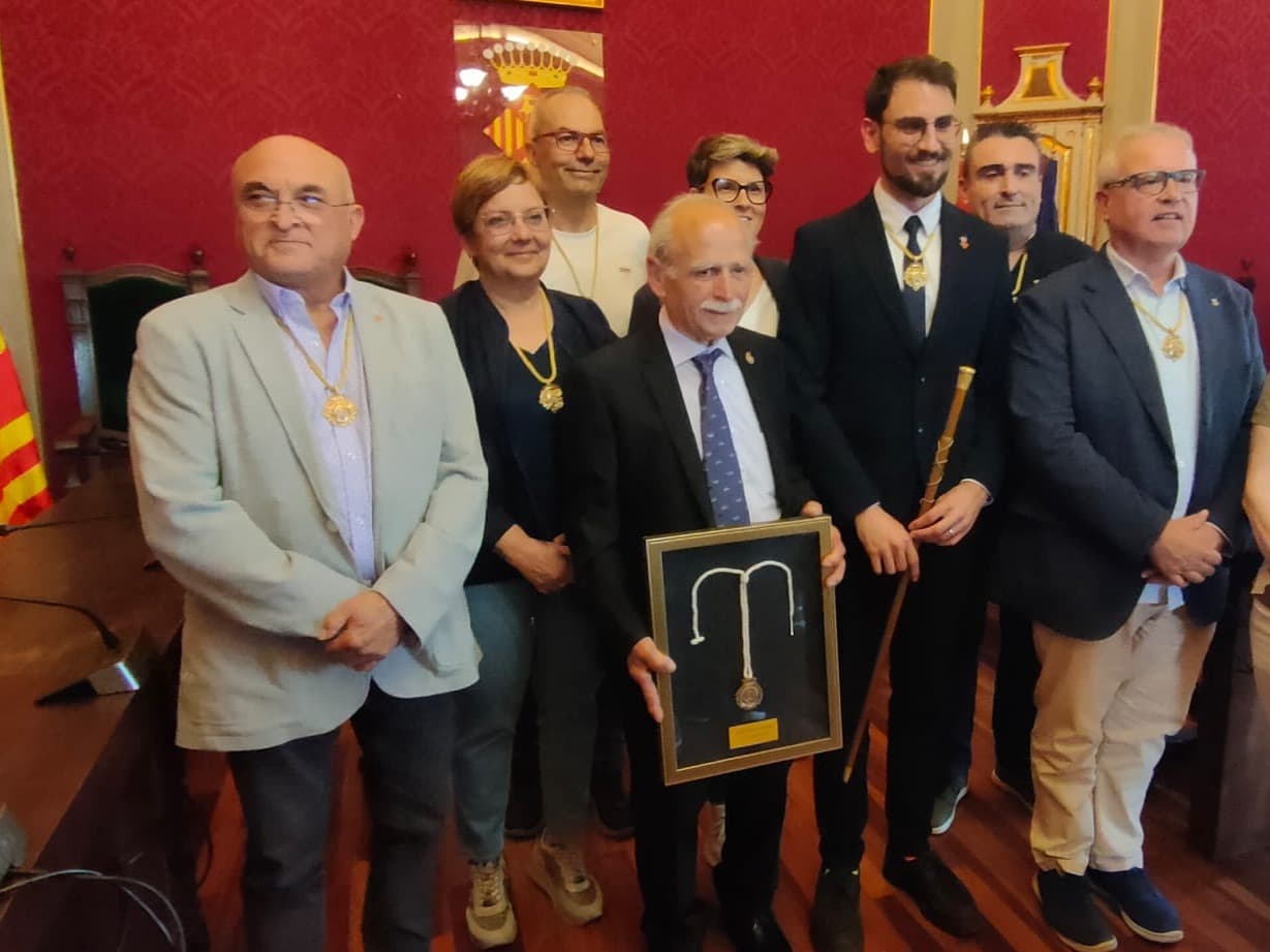 Cervera atorga la Medalla de la Ciutat a Joan Castellà