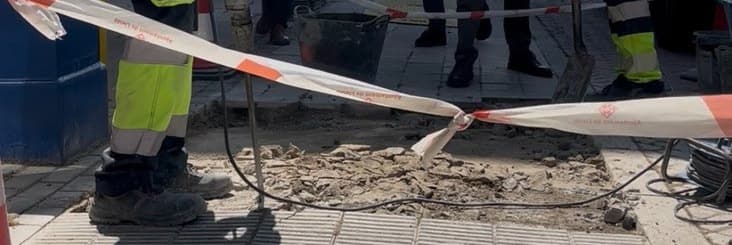 La Paeria de Lleida repara el paviment de l’avinguda de Sant Pere i el mobiliari urbà de la zona del mirador del barri del Secà