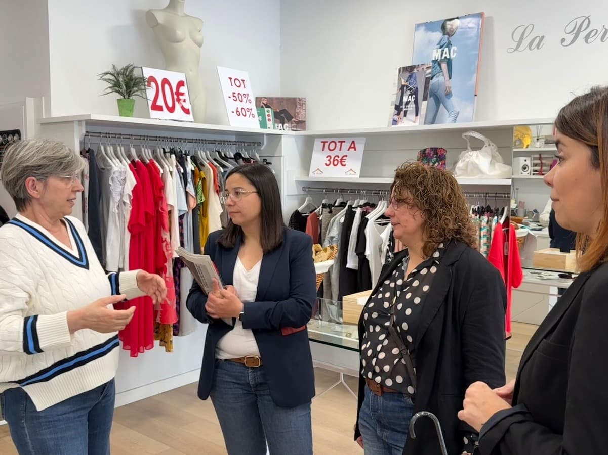 ERC inicia una ruta pels comerços de Lleida per reforçar el vincle amb el teixit comercial