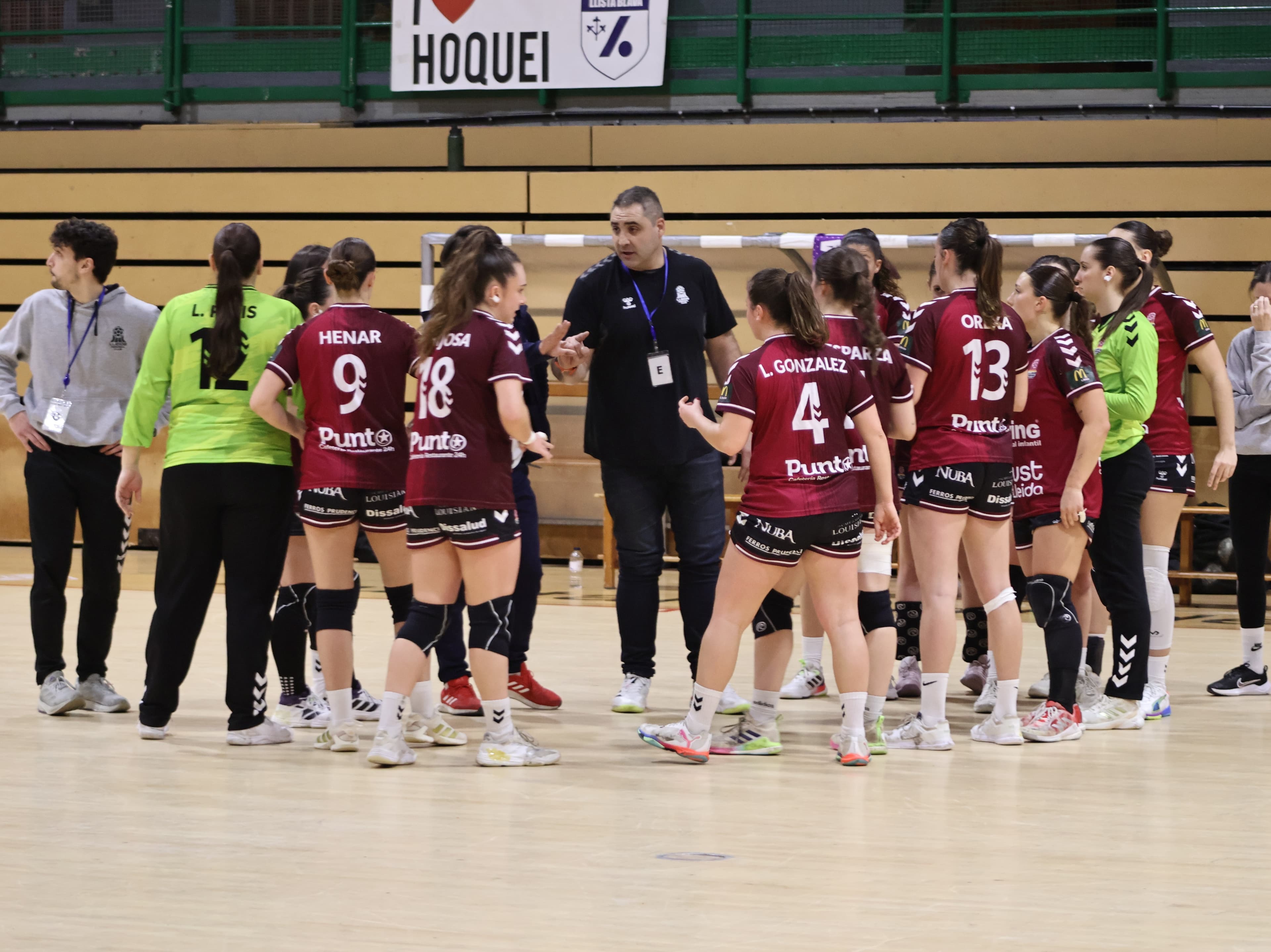 El Lleida HC respira en la darrera setmana de competició