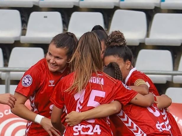 L’AEM s’acomiada de la temporada aixecant la Copa Catalunya