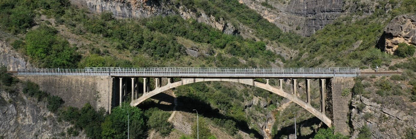 Ferrocarrils amplia el sistema de detecció de despreniments a dos vessants de la línia Lleida-La Pobla de Segur