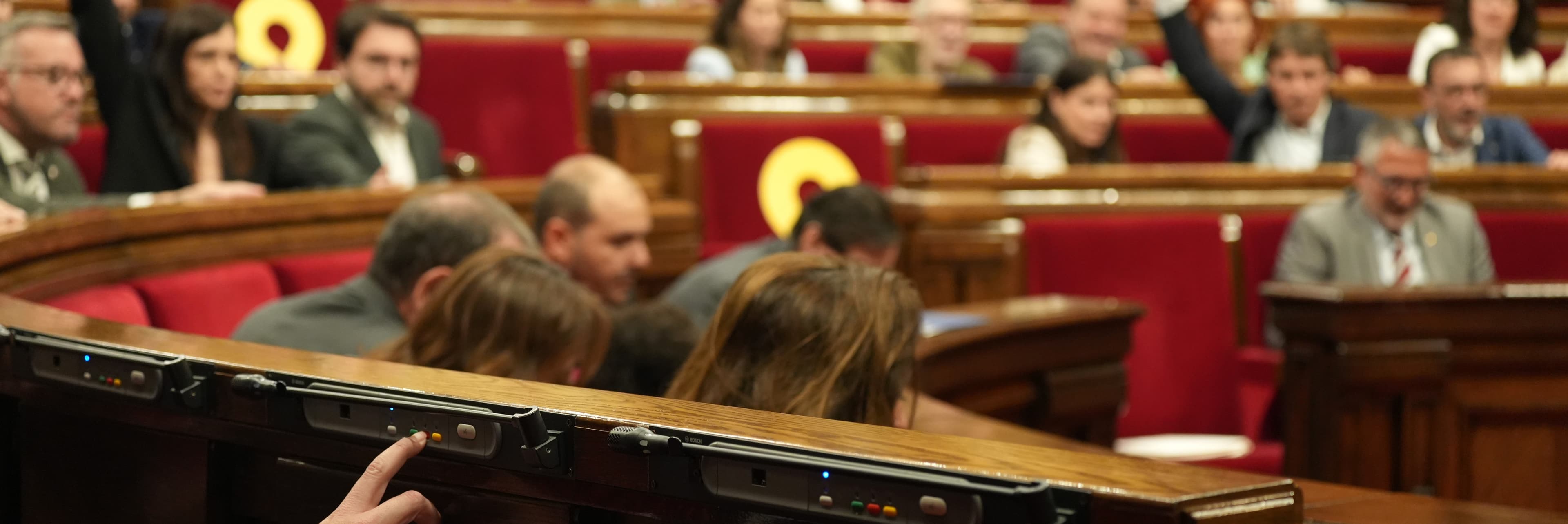El Govern aprovarà la setmana vinent una convocatòria de 540 places de secretaris i interventors per als ajuntaments
