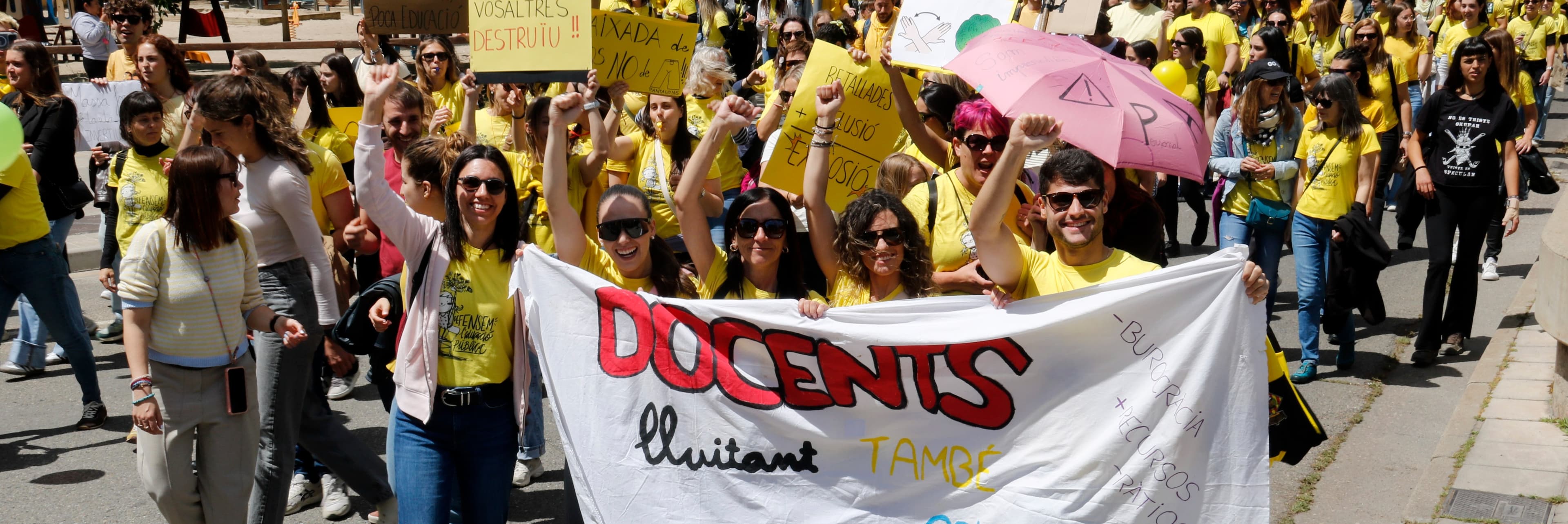 La darrera reunió d'Educació i els sindicats torna a acabar sense acord