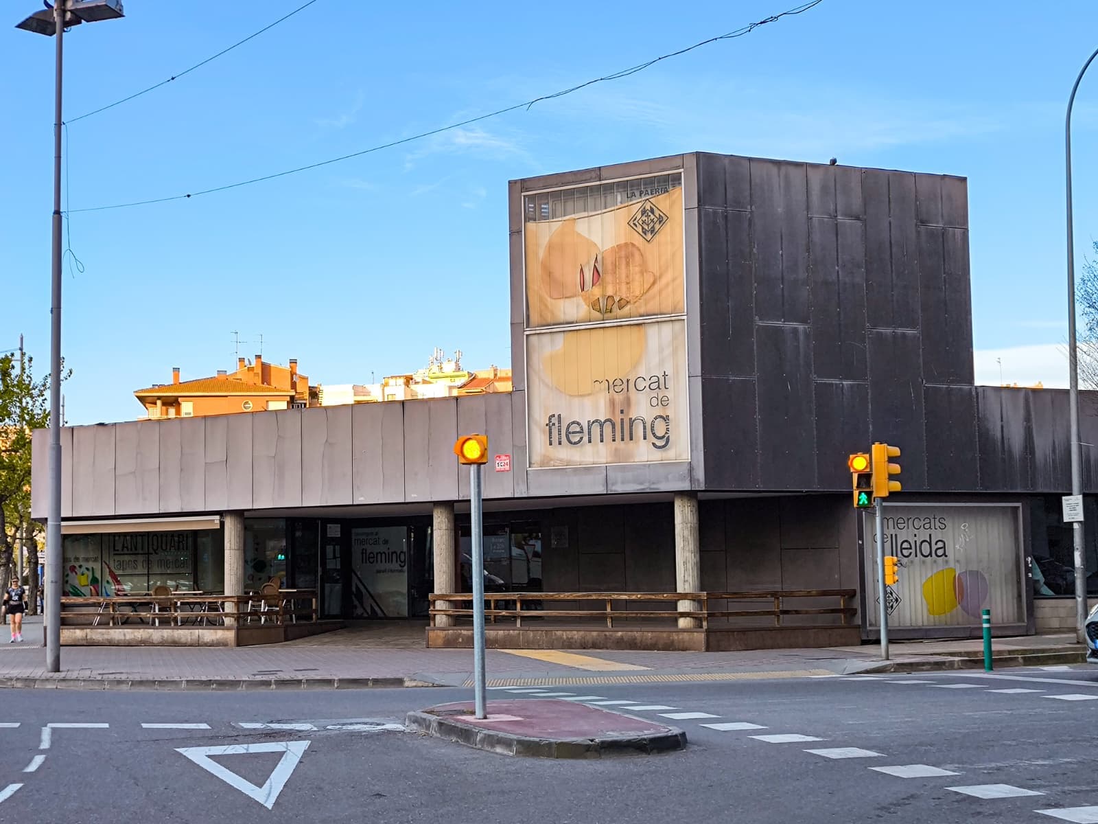 Junts insisteix a la Paeria perquè desencalli el futur del Mercat Municipal de Ronda-Fleming