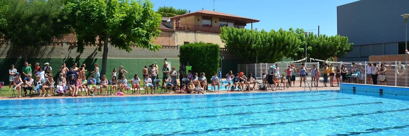Ribera d’Ondara estableix un sistema de polseres per controlar l’accés a les piscines municipals