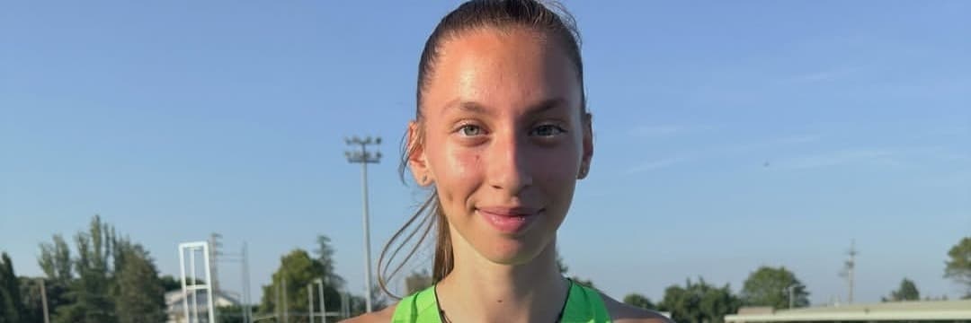 Mariona Armero trenca dos rècords de Catalunya al Míting del Lleida UA