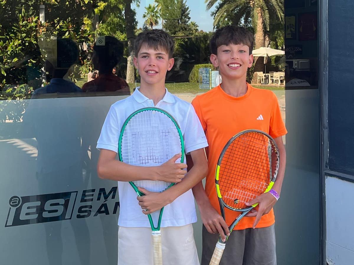 Miquel López arriba a les semifinals en dobles al Campionat d’Espanya Aleví