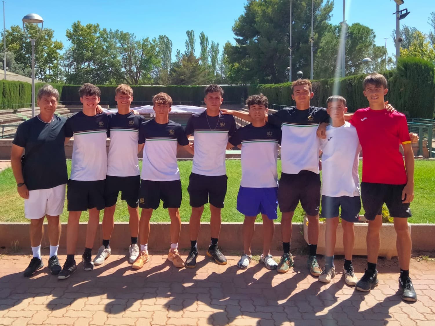 El júnior masculí del CT Lleida perd davant el CT València als vuitens de final del Campionat d’Espanya