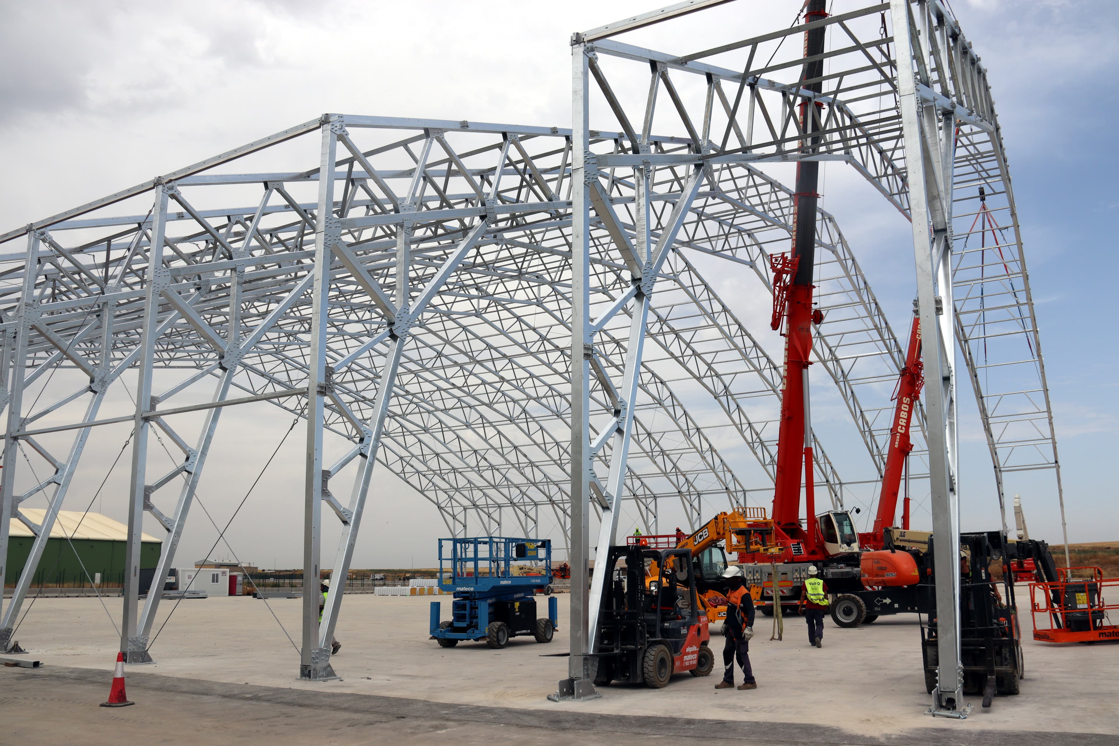 L’aeroport de Lleida-Alguaire serà, a partir de la tardor, el segon hangar més gran del país
