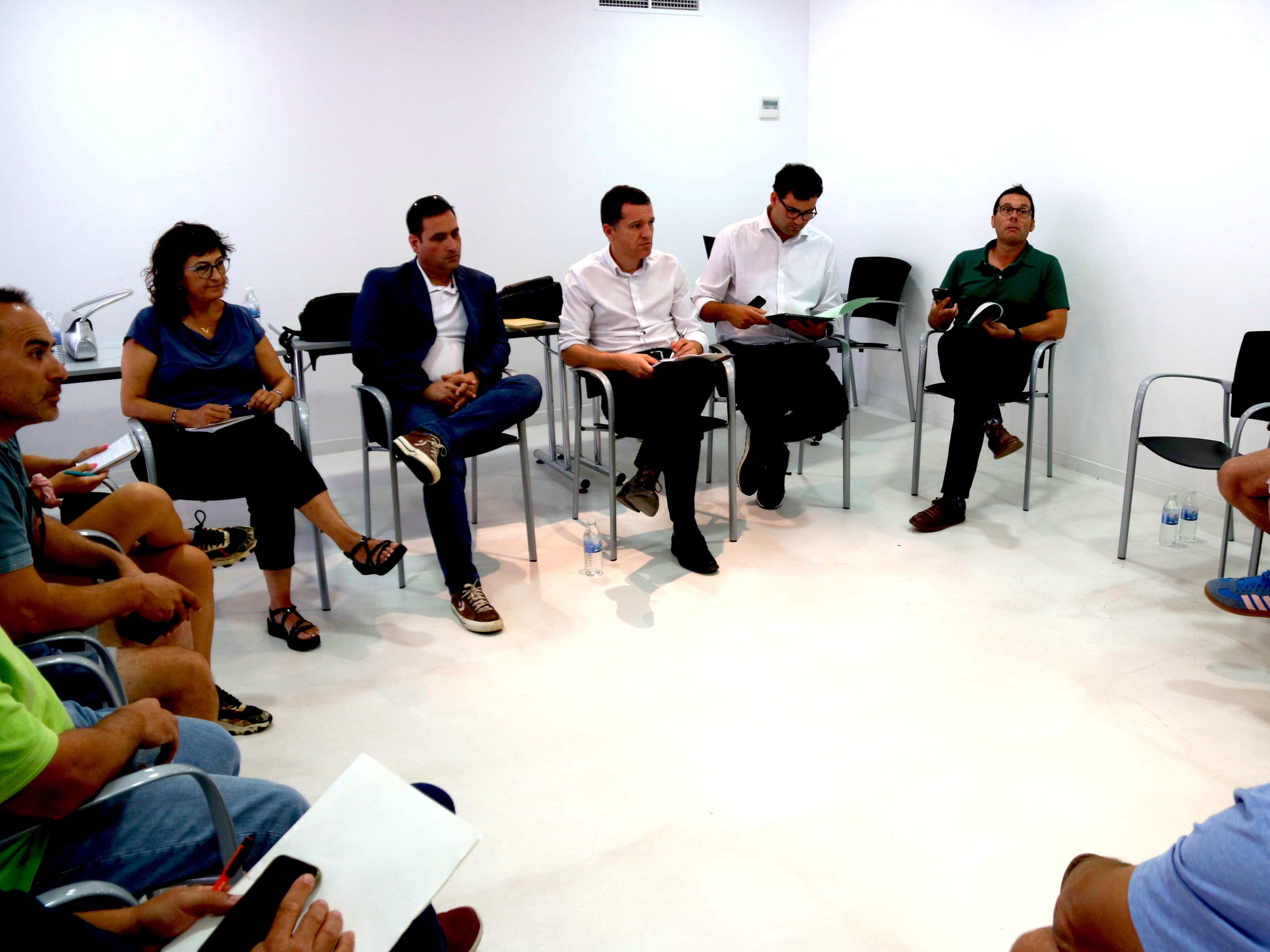 El Departament Agricultura impulsarà un nou pla de xoc per reduir "dràsticament" la "sobrepoblació" de conills al Segrià i l'Urgell
