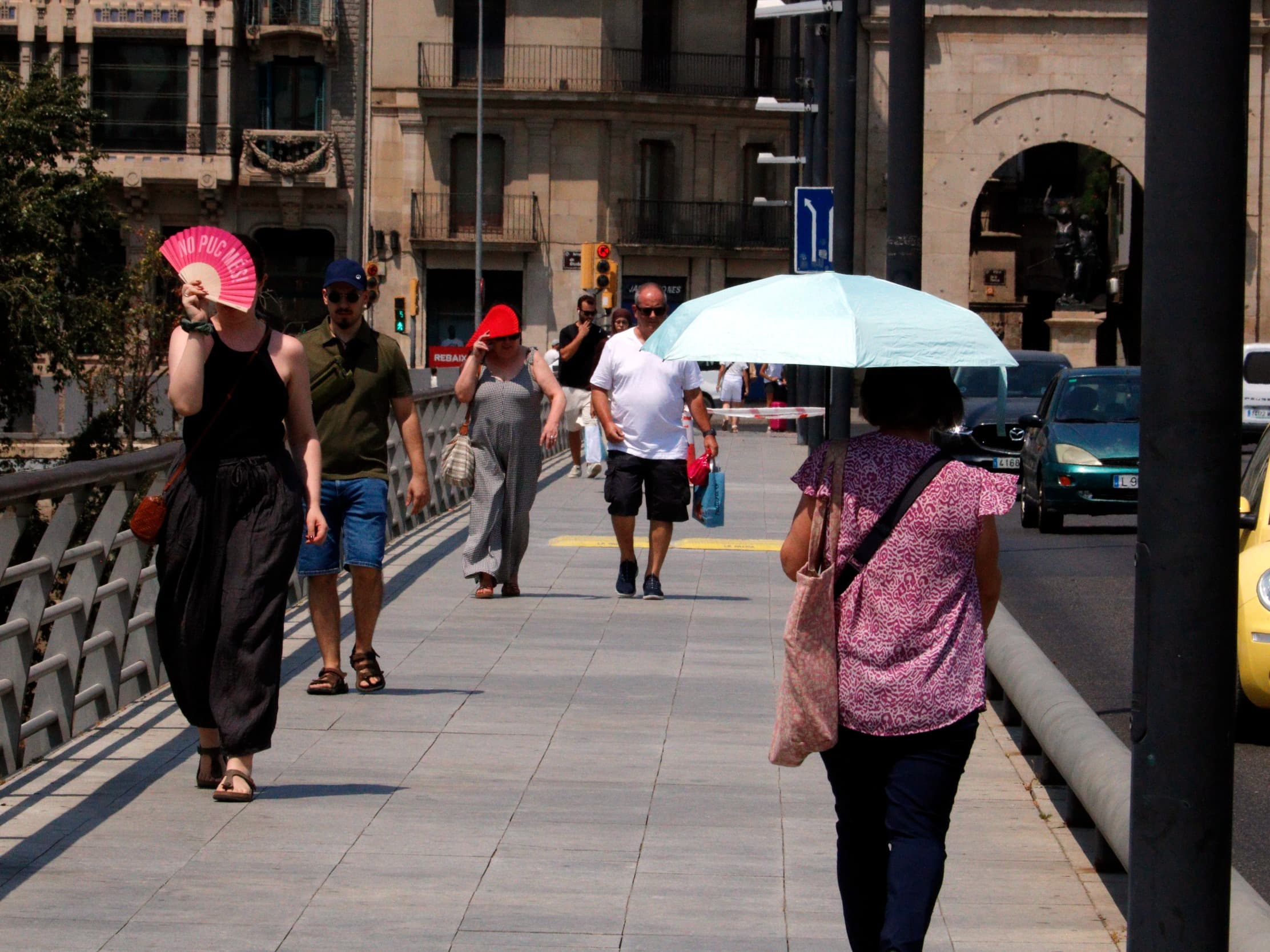 El Servei Meteorològic de Catalunya confirma aquest dimecres que Catalunya entra en la tercera onada de calor d’aquest estiu