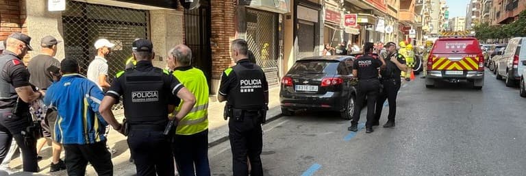 La terrassa d’un entresol s’esfondra al carrer Pi i Margall de Lleida sense causar ferits