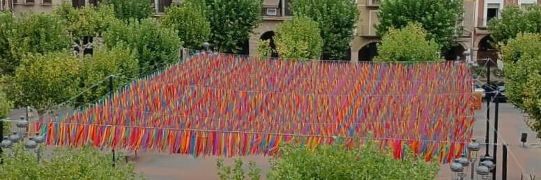 L’oposició a la Paeria de Balaguer qüestiona l’estructura d’ombra instal•lada a la plaça del Mercadal