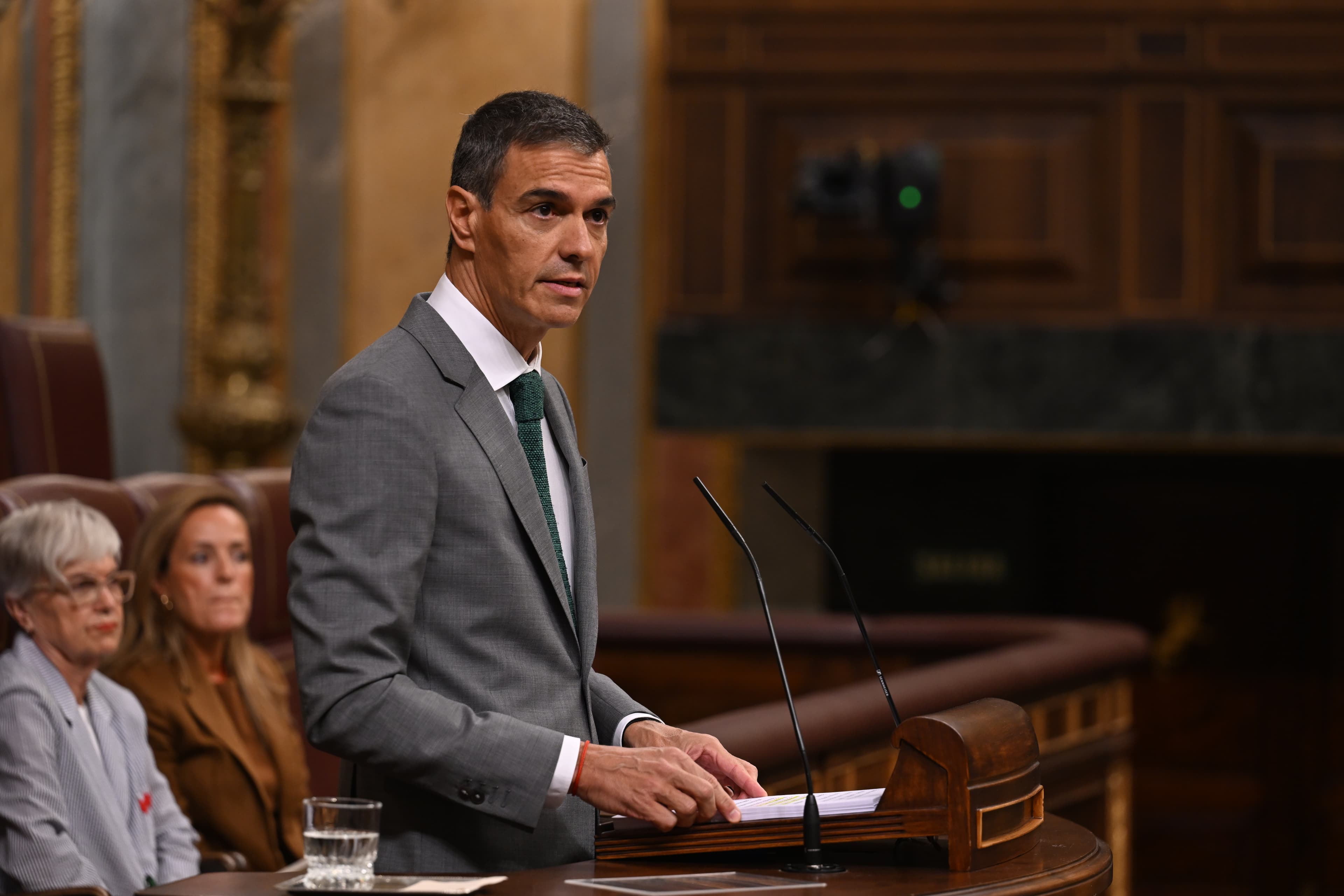 Sánchez manté la desvinculació del Marroc de l’entrada massiva a Ceuta davant les crítiques de la resta de formacions