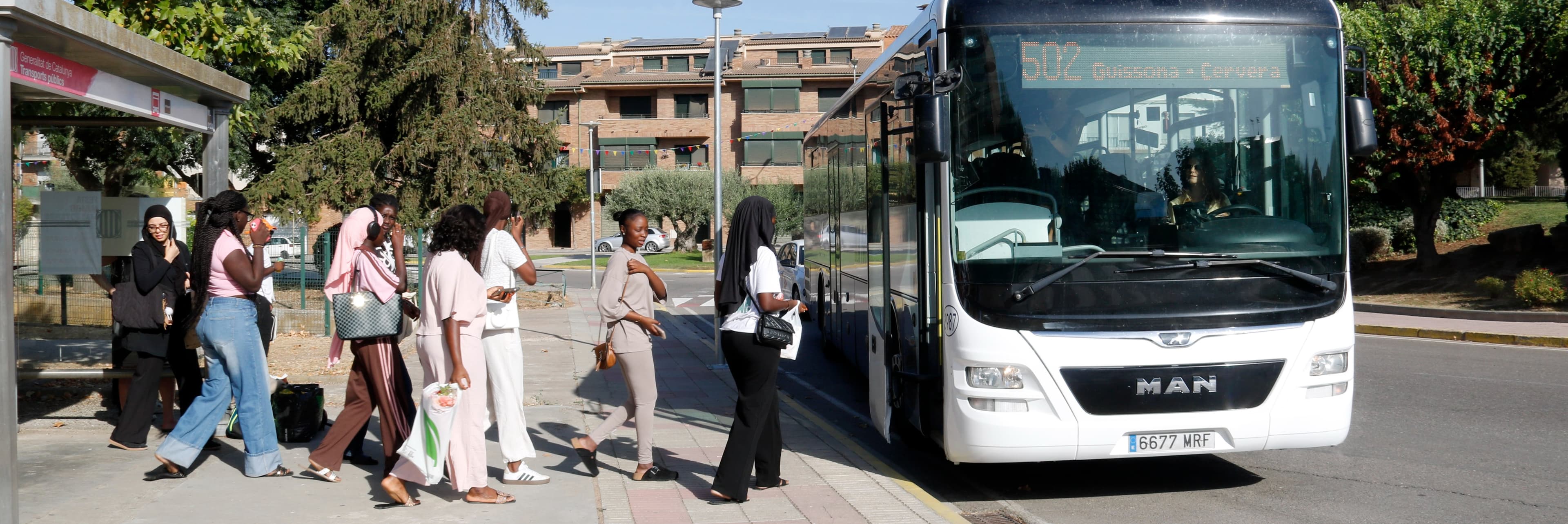 Entra en servei la nova línia de bus que connecta Guissona i Cervera cada hora