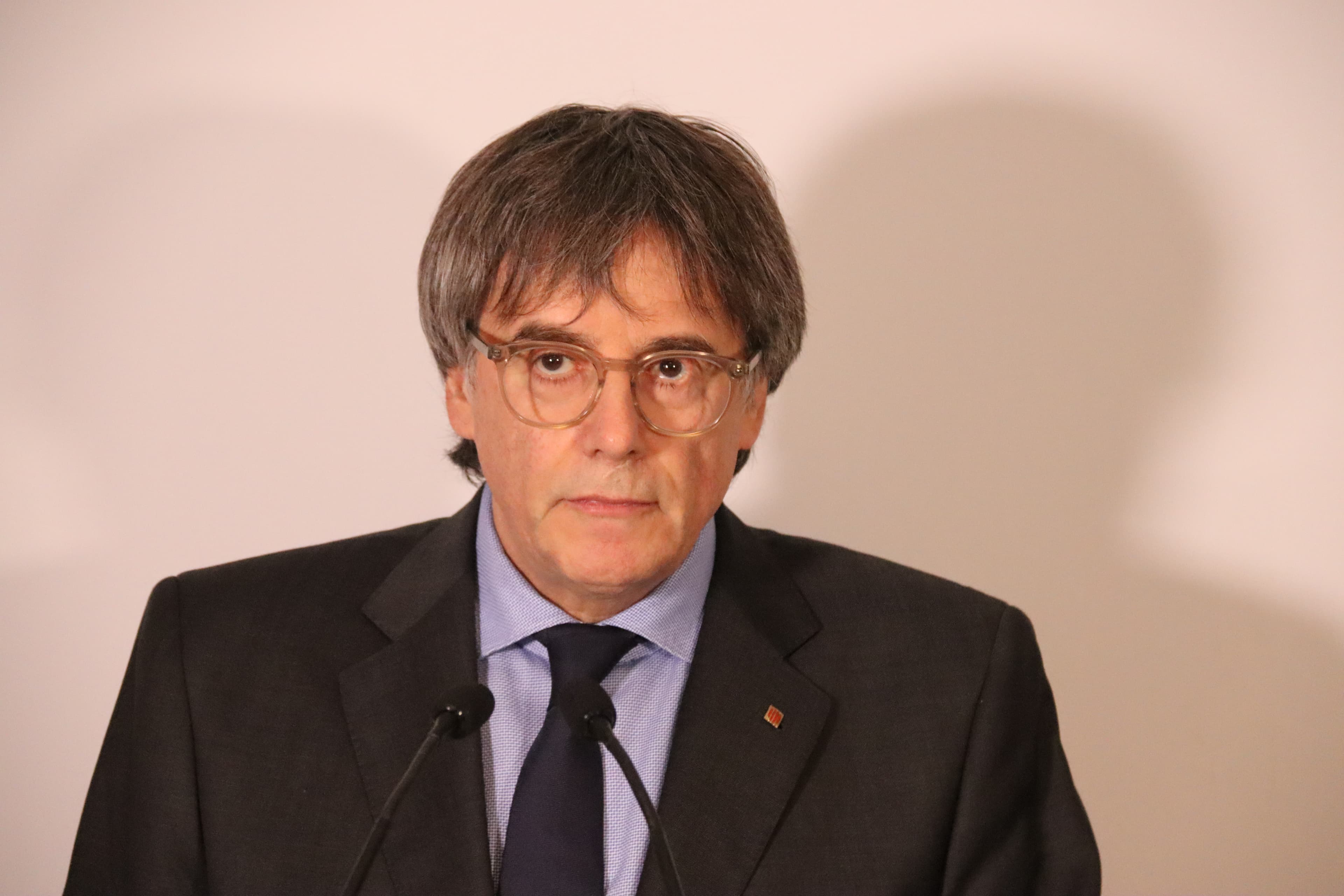 El Constitucional avala l’amnistia pel delicte de malversació i Llarena aixeca l’ordre de detenció de Puigdemont, Comín i Puig
