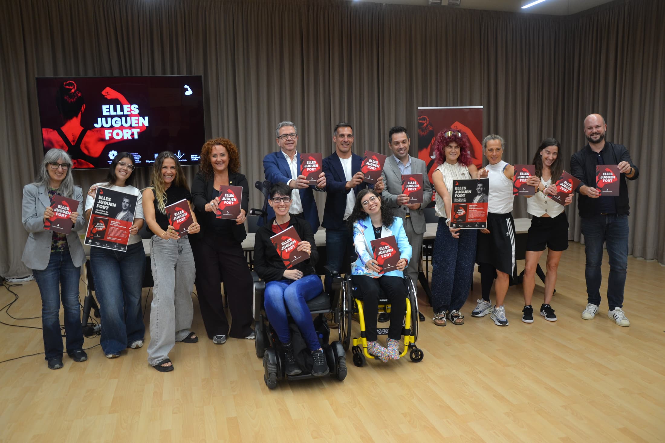 "Elles juguen fort" dona veu a una trentena d'esportistes per fomentar la igualtat en l’esport