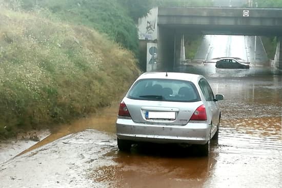 Protecció Civil desactiva l'alerta del pla Inuncat per la millora de les previsions de pluja
