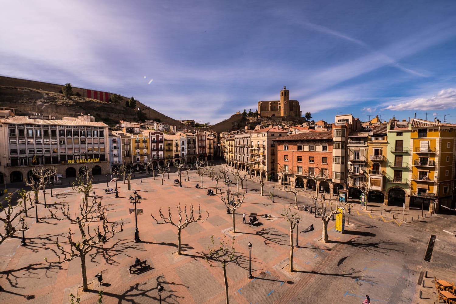 La Guàrdia Urbana de Balaguer identifica diversos joves relacionats amb danys a vehicles durant les darreres setmanes