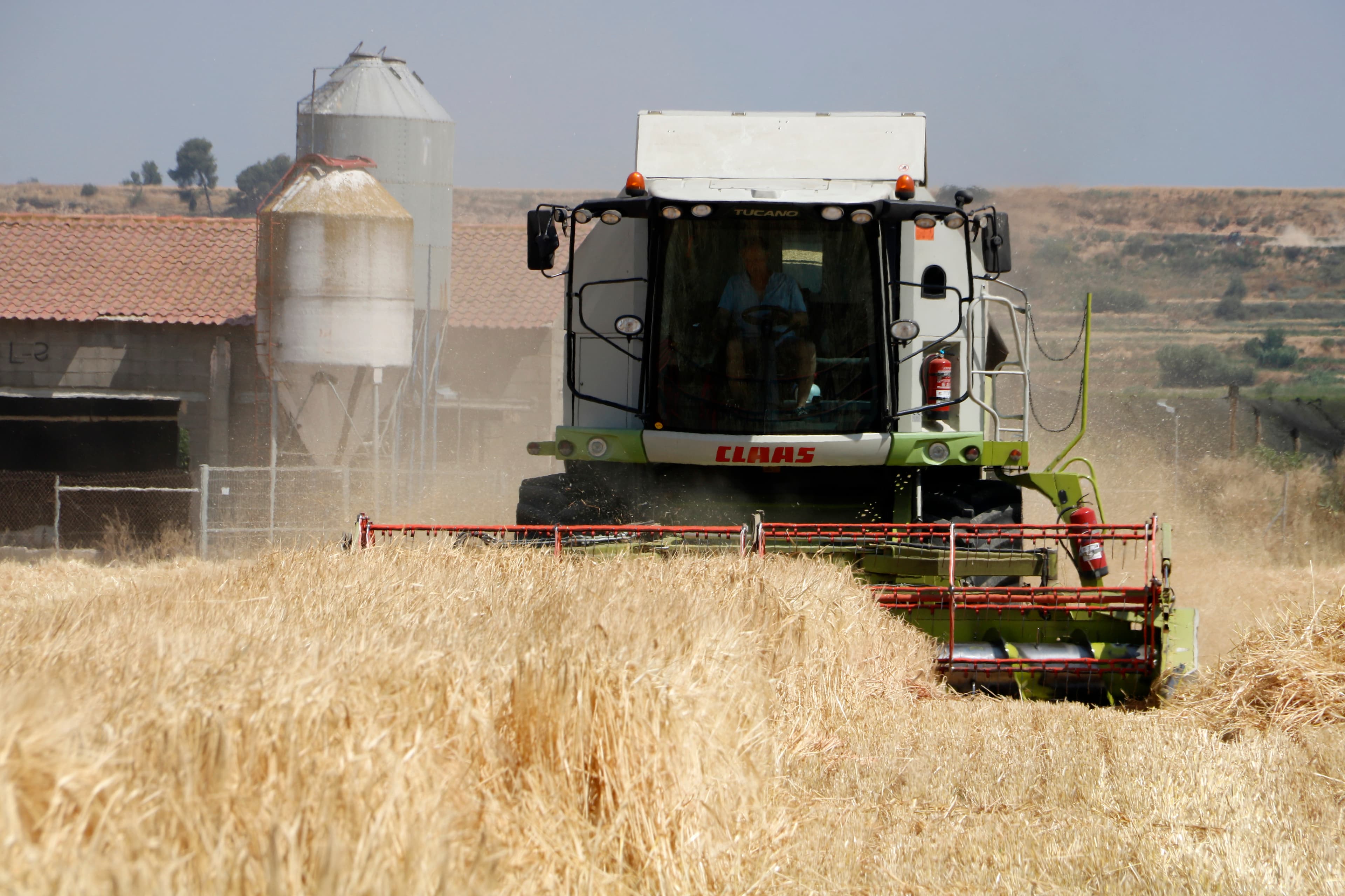La Diputació aprova una partida de 600.000 euros per a la campanya agrària del 2026