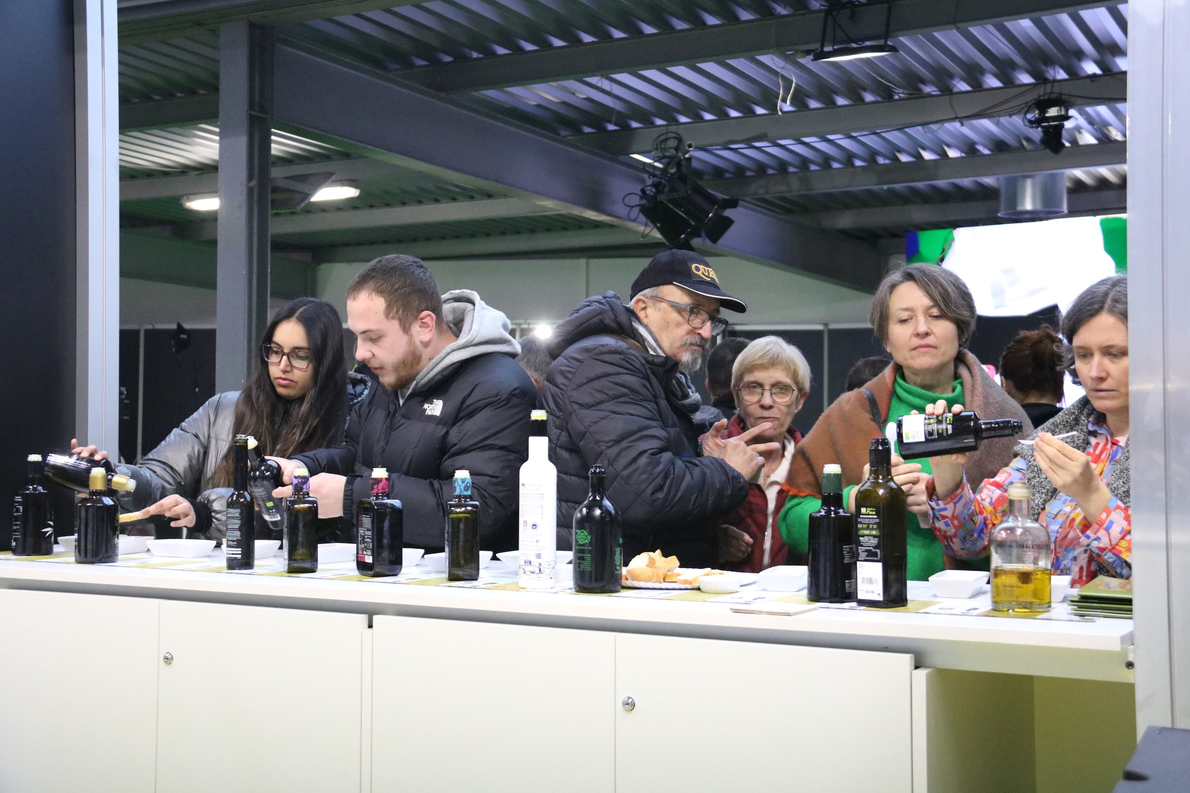 Disparitat d'opinions entre els expositors sobre el balanç de vendes a la fi de la Fira de l'Oli de les Borges Blanques