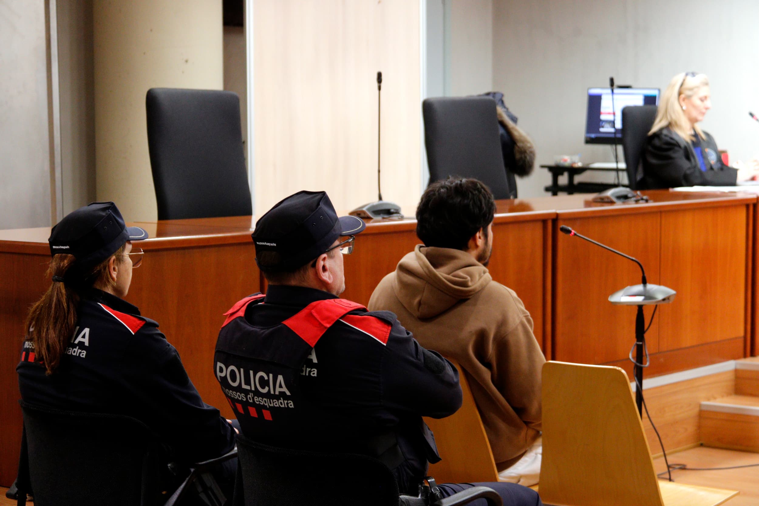 Fiscalia manté la petició de 7 anys i mig de presó per a l'acusat d'intentar violar la parella a Lleida