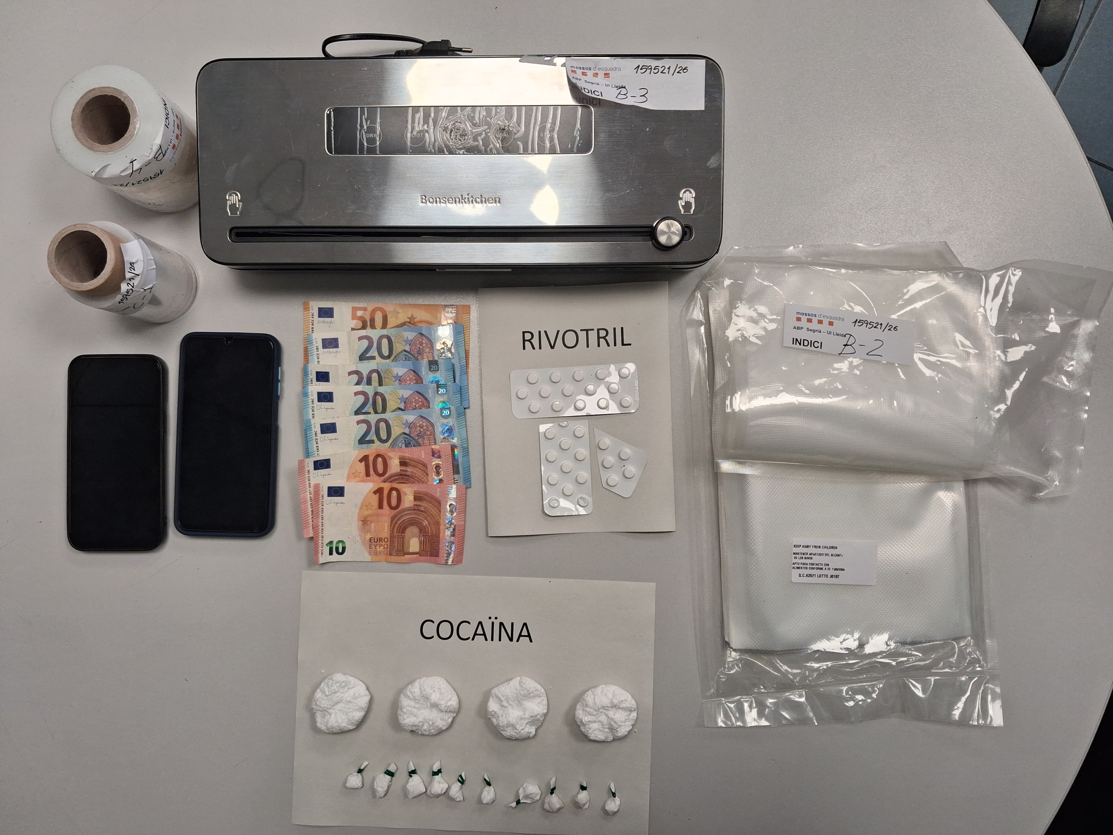 Detingut un home a Lleida per tràfic de drogues i per agredir sexualment dues dones per submissió química