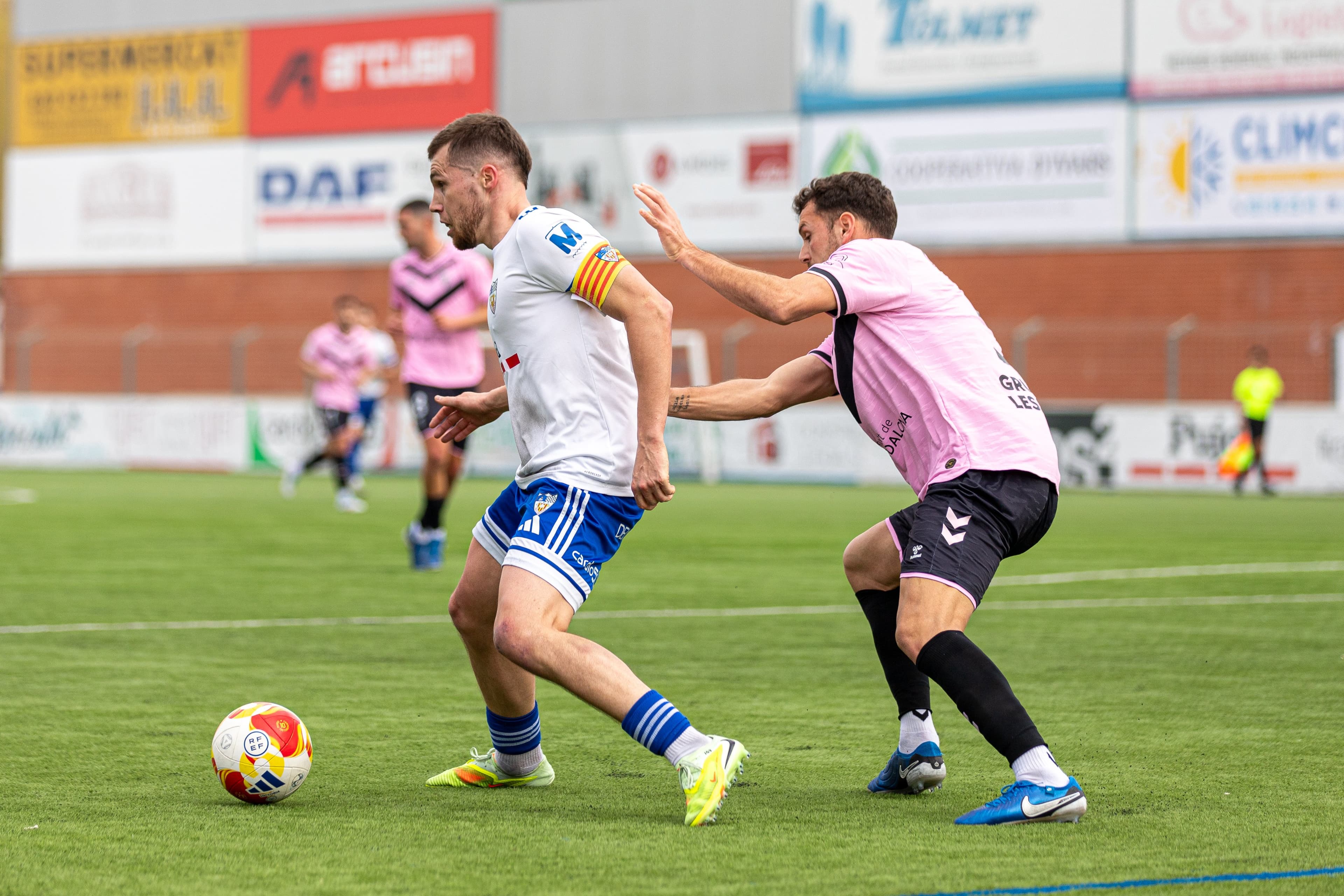 El Mollerussa planta cara al líder però cau per la mínima a casa