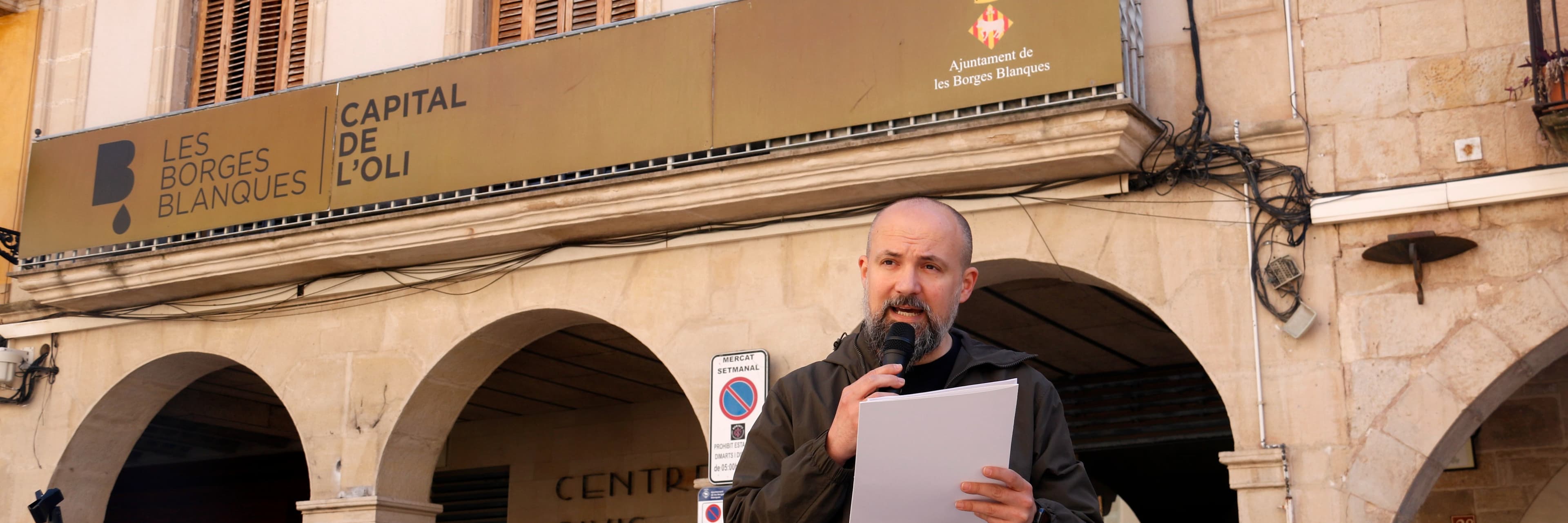 Les Borges Blanques recrea la proclamació de la República Catalana per commemorar-ne el 95è aniversari