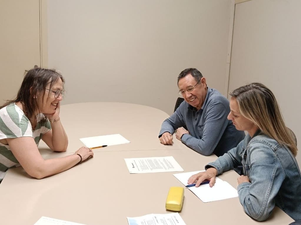 El Comú de Lleida es reuneix amb la Federació Catalana de Voluntariat Social
