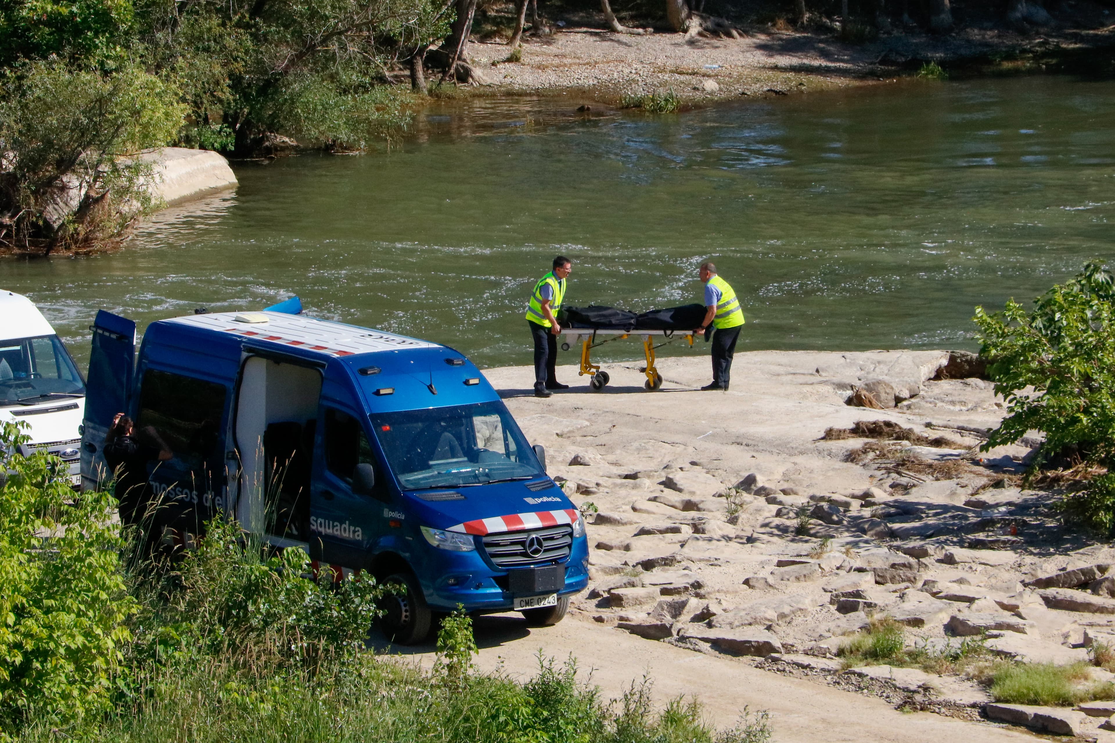 Els Mossos investiguen la mort de dues persones localitzades al Segre i al pantà d’Utxesa