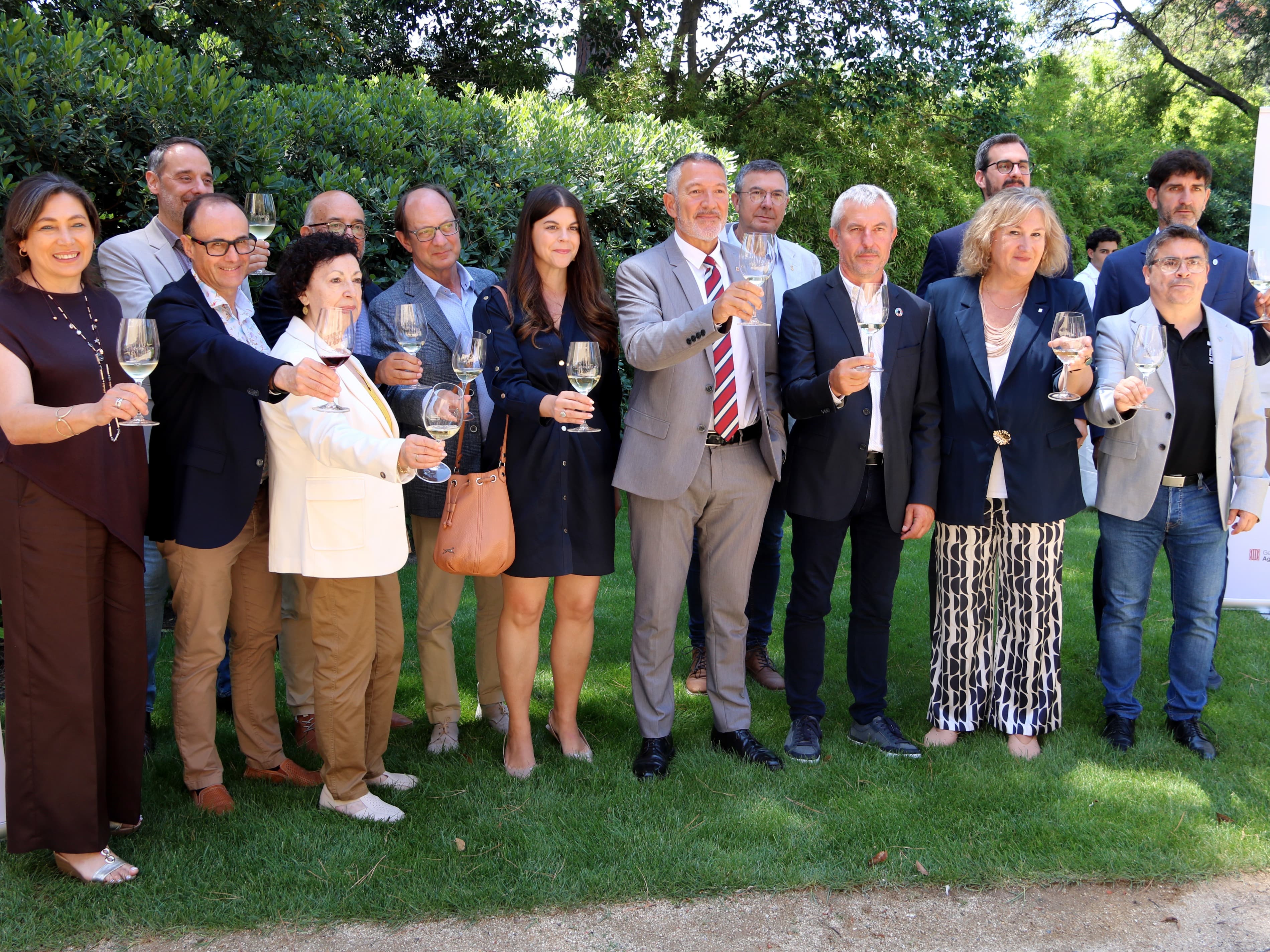 Les nou rutes del vi de Catalunya s'uneixen per impulsar l'enoturisme i atraure més visitants