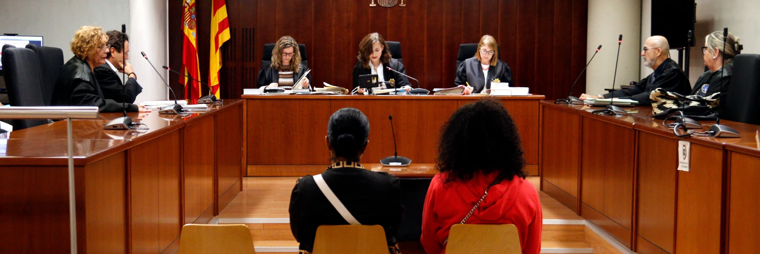 Condemnen a dues dones per traficar amb cocaïna i furtar 1.300 euros a l'exparella d'una d'elles a Tremp