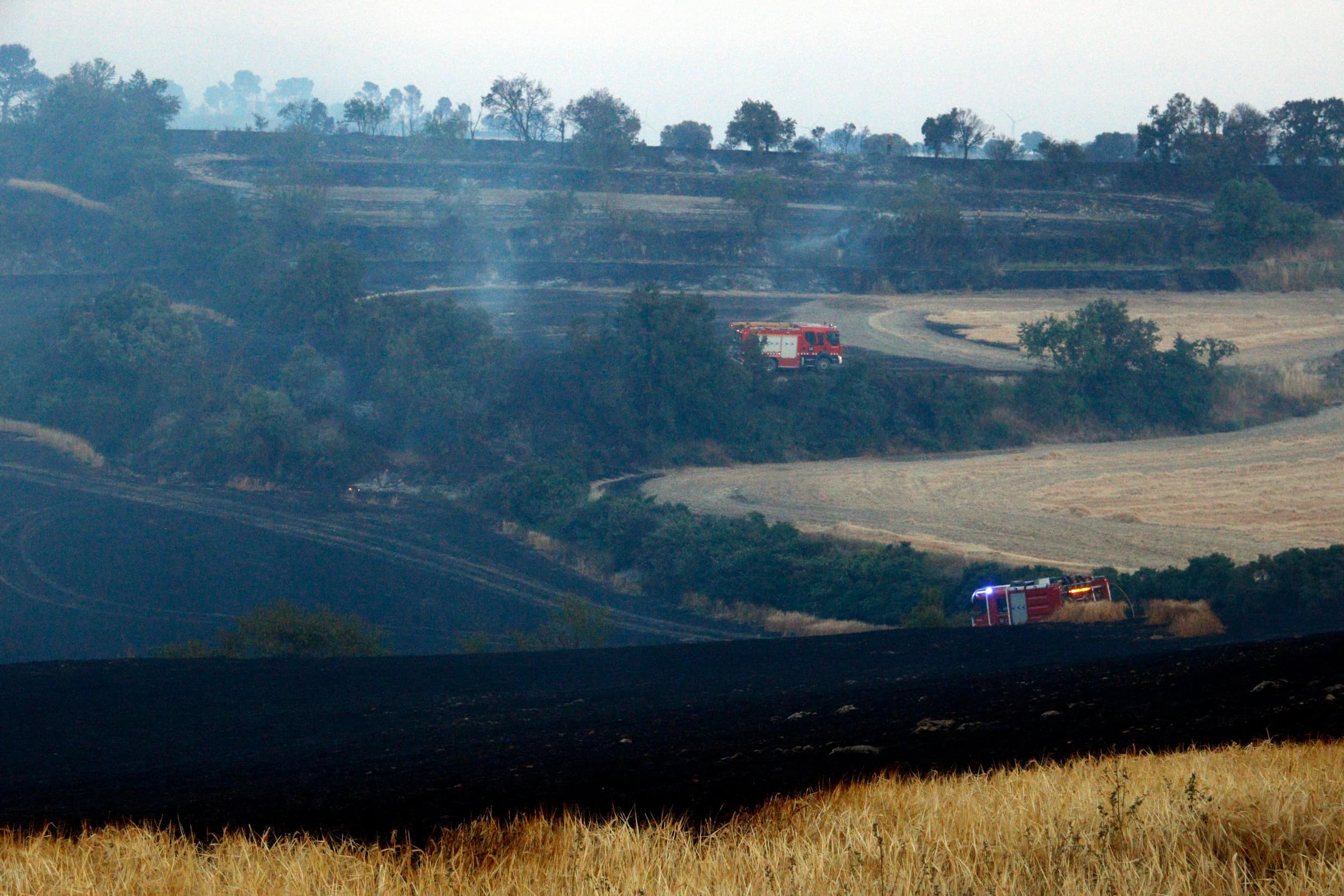 S'aixequen els confinaments de Talavera i Ribera d'Ondara un cop estabilitzat el foc que ha cremat 60 hectàrees agrícoles a la Segarra